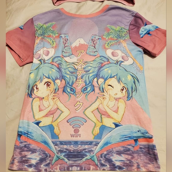Anime style T-Shirt Bundle with Sweater - Picture 2 of 6